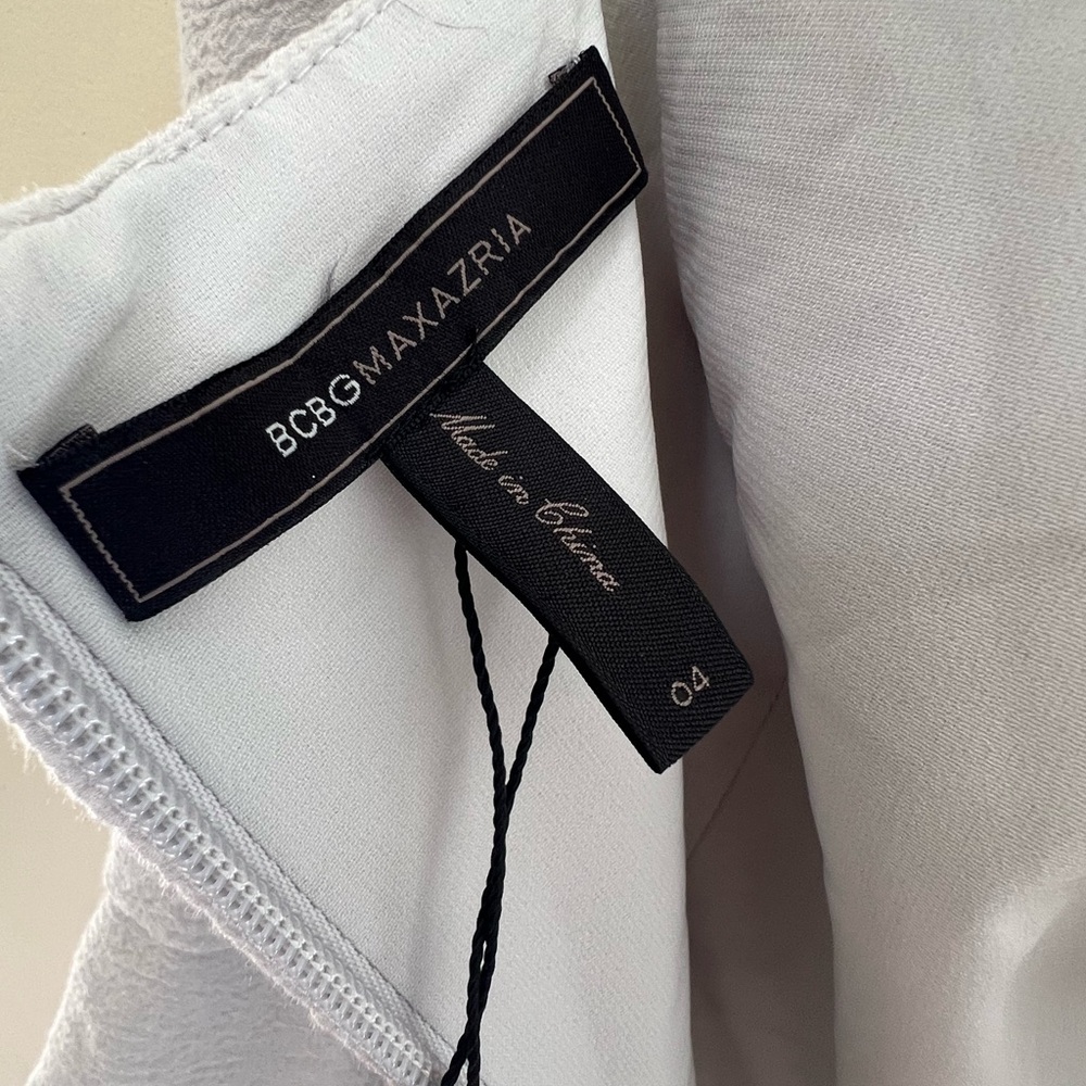 BCBGMAXAZRIA Classy One-Shoulder Gray Dress - Picture 9 of 9